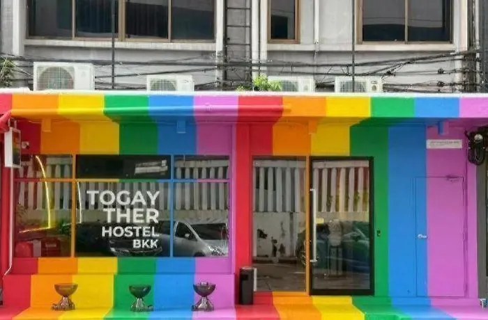 بيت شباب Togayther بانكوك